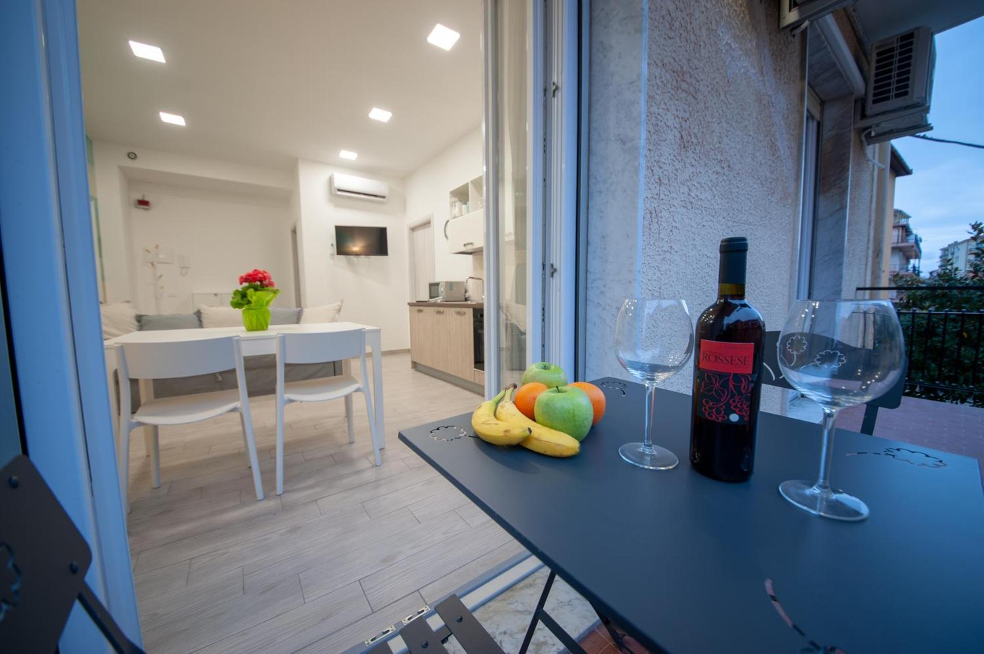 Ines Rivieraholiday Albenga Ngoại thất bức ảnh