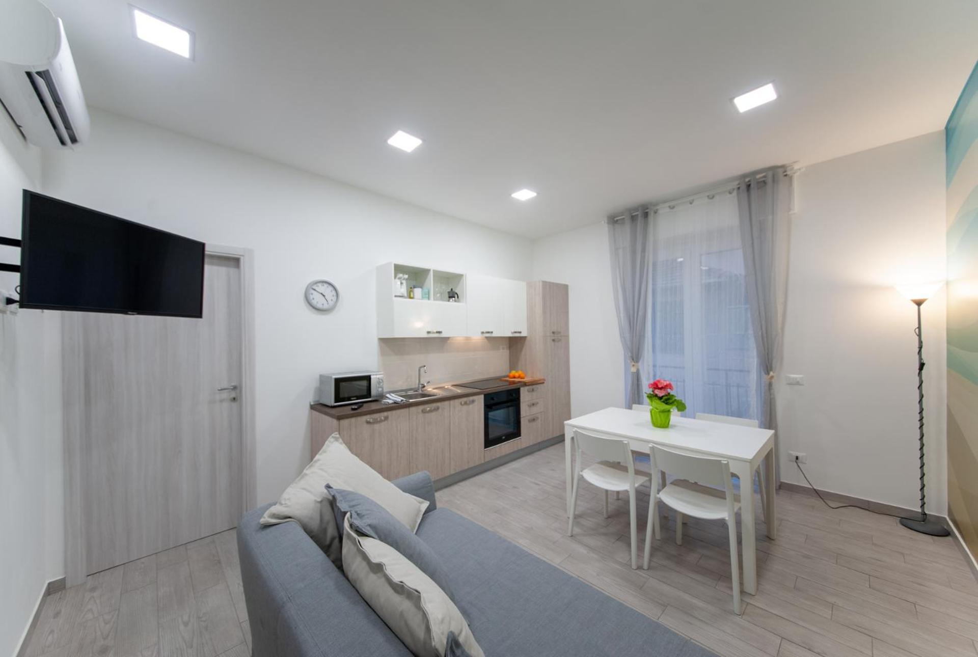 Ines Rivieraholiday Albenga Ngoại thất bức ảnh
