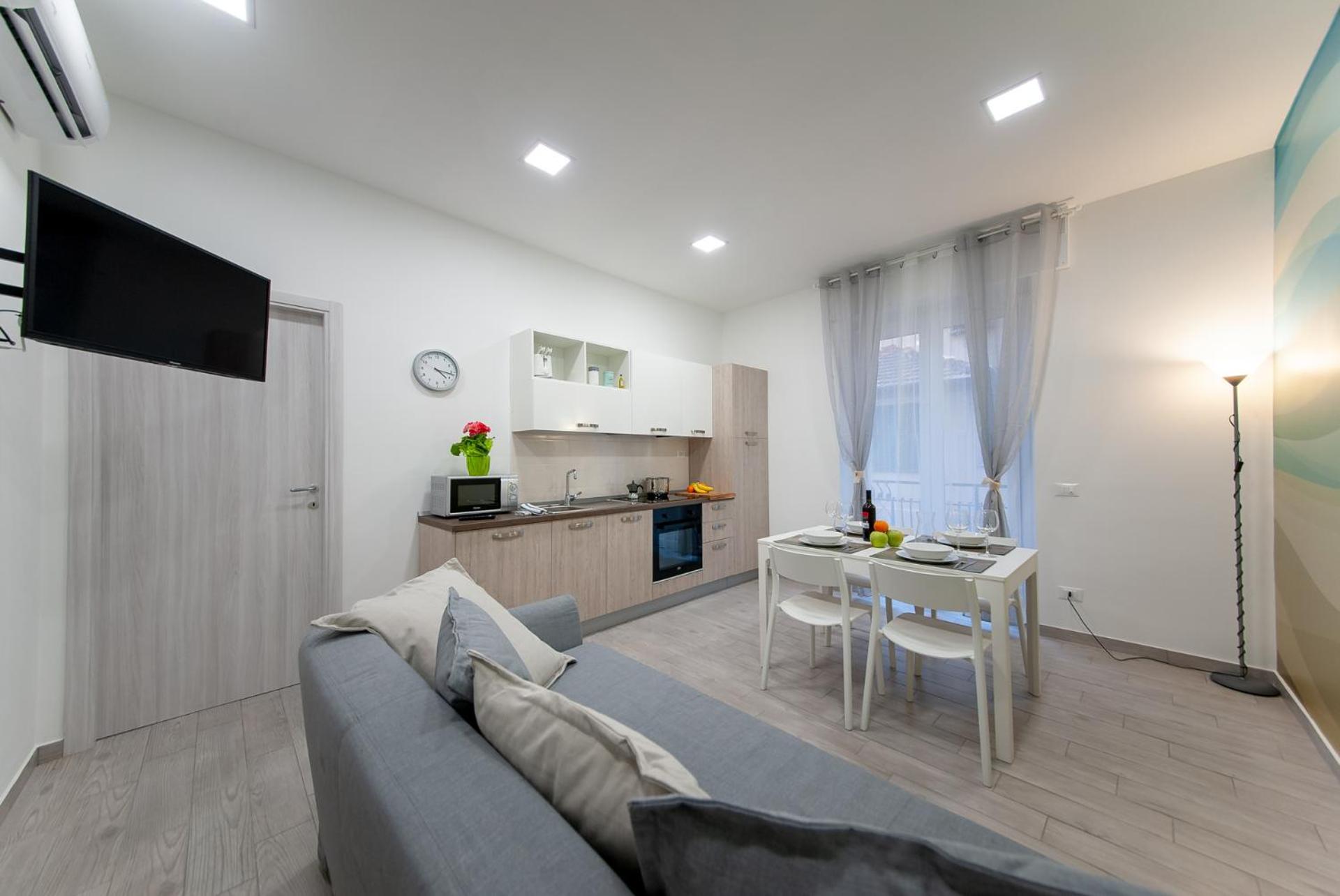 Ines Rivieraholiday Albenga Ngoại thất bức ảnh